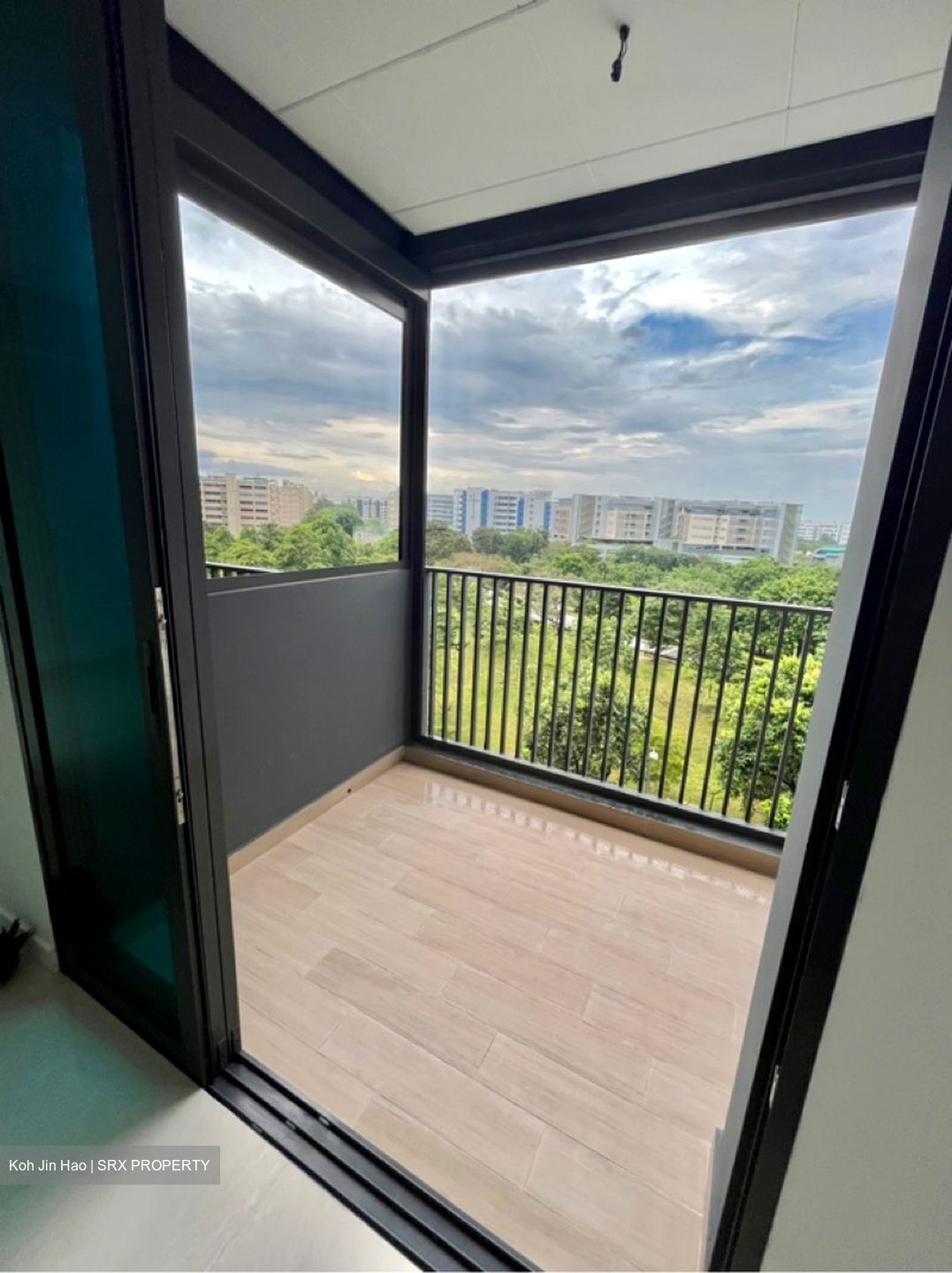 Treasure at Tampines (D18), Condominium #626392661